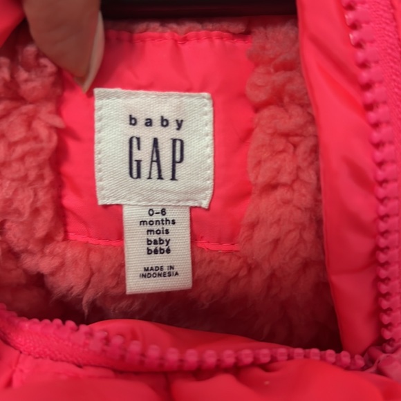 Gap baby coat ,0-6 months . - Picture 4 of 4